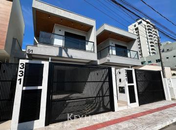 Casa · 180m² · 3 Quartos · 2 Vagas · Sobrado Geminado | 03 Suítes | Dom Bosco - Itajaí