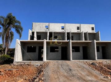 Casa · 100m² · 2 Quartos · 2 Vagas · Sobrado com 2 suítes no Vila Nova