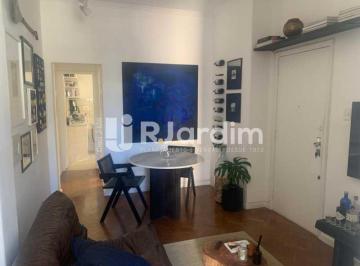Apartamento · 46m² · 1 Quarto · Apartamento sala e quarto para alugar com 46m² em Copacabana RJ