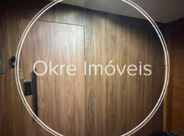 Comercial · 42m² · 1 Vaga · Sala : / Comercial / Centro
