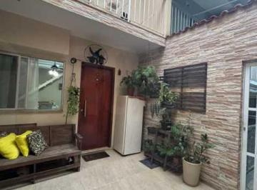 Casa · 78m² · 2 Quartos · 1 Vaga · Casa geminada Dúplex com 2 suítes em condomínio fechado na Curicica