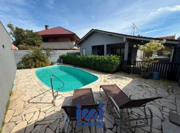 Casa · 360m² · 4 Quartos · 3 Vagas · Casa na Avenida Brasil a venda no Atami