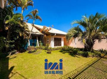 Casa · 327m² · 4 Quartos · 5 Vagas · Casa com amplo terreno no Hauer