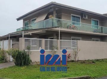 Casa · 158m² · 4 Quartos · 2 Vagas · SOBRADO DE ESQUINA NO PIÇARRAS