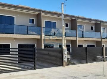 Casa · 138m² · 3 Quartos · Exelente sobrado a venda com piscina no Marisol