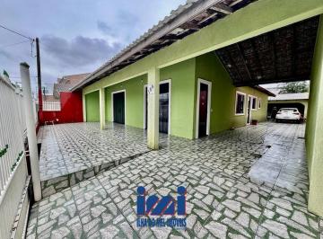 Casa · 159m² · 6 Quartos · 4 Vagas · Casa no centro de Praia de Leste