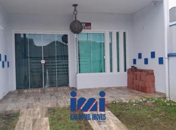 Casa · 58m² · 2 Quartos · 150 metros do mar em Matinhos !!