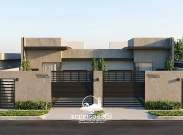 Casa · 240m² · 3 Quartos · 3 Vagas · Seu novo lar com piscina privativa em shangril-la