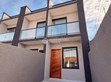 Casa · 65m² · 2 Quartos · 1 Vaga · Excelente Sobrado/Casa de 2 Dormitórios com Edícula e Churrasqueira em Ótima Localização