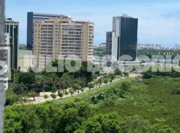 Apartamento · 50m² · 2 Quartos · 1 Vaga · Excelente apartamento, 2 quartos Barra Olimpica