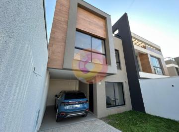 Casa · 169m² · 2 Quartos · 2 Vagas · Sobrado Triplex 134,21 m² com 3 quartos e amplo terraço no Portão