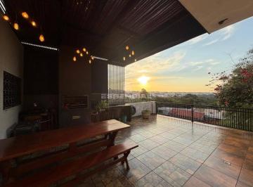 5dafc8c22dfcb4b884a596c2c98939bb1803b868 · Casa com 3 dormitórios à venda, 264 m² por R$ 1.250.000,00 - Jardim Itália - Botucatu/SP