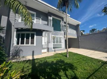 e72b7a6ff6643065043534bd13e49684e4722d64 · Sobrado com 3 dormitórios para alugar, 200 m² por R$ 6.000/mês - Vista Alegre - Curitiba/PR