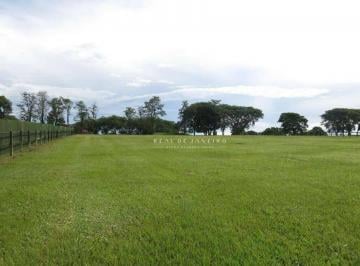 4b8de892314514352807e951a18077a4450d1a7a · Estância na Fazenda Boa Vista: 10182 m² na Fase 1, localização nobre.