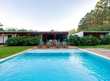 8b0b0b815d31d9e7d0917f9bb3a926b4491a1bcb · Fazenda Boa Vista - Casa Condomínio com 600 m² e 4 suites.
