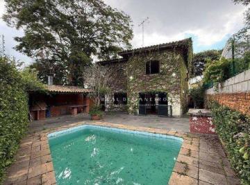 4efb061c6b90c8d2b7903465ae8500d29215d543 · Casa na Boaçava: 440 m², 4 suites e 4 vagas.