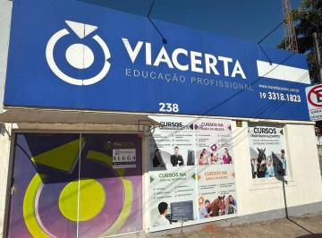 ecdc261d93f3685bf7e9f95a8bb2072740efe16a · Casa para alugar, 247 m² por R$ 4.513,80/mês - Centro - Indaiatuba/SP