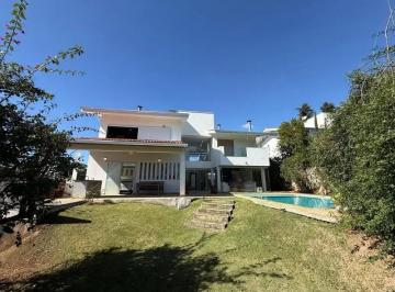Casa de 3 quartos, Carapicuíba · Imóvel para venda e locação - Fazendinha