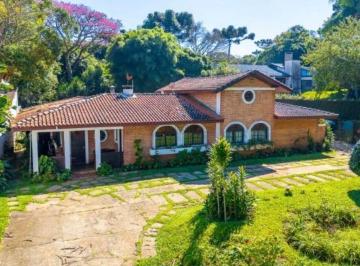 Casa de 7 quartos, Curitiba · Charmosa Casa Estilo Colonial com Amplo Terreno de 2.450 m ² no São Lourenço