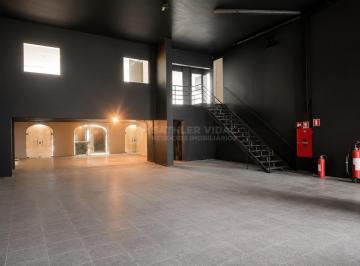 Comercial , Santo André · Salão Comercial 555 m² para Locação na Avenida Portugal — Santo André/SP