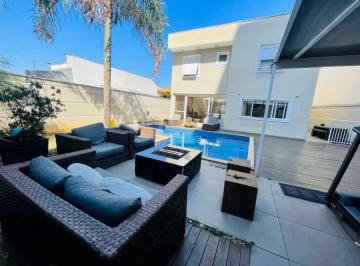Casa de 4 quartos, Barueri · Casa de 90 m² com 4 quartos à venda em Residencial Tamboré