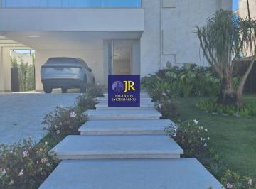 202608201226268502.jpeg · Casa em Condomínio para Venda em Vila Velha, Interlagos, 4 dormitórios, 4 suítes, 5 banheiros, 4 vag