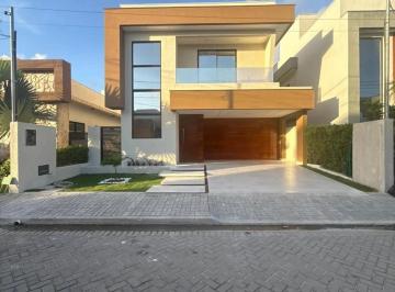 Casa · Sobrado 4 Quartos com 3 Suítes e 220m² - Muçumagro