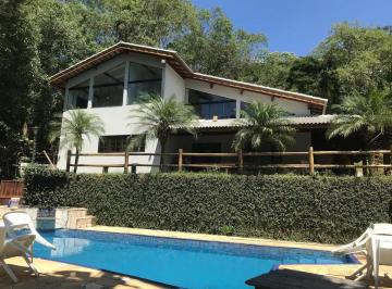 Rural de 5 quartos, São Roque · Imóvel rural de 120 m² com 5 quartos à venda no Jardim Brasília