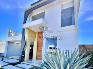 Casa · 300m² · 3 Quartos · 4 Vagas · Casa Sobrado - Caçapava - Condomínio Bela Vista - 3 Dormitórios - 300m².