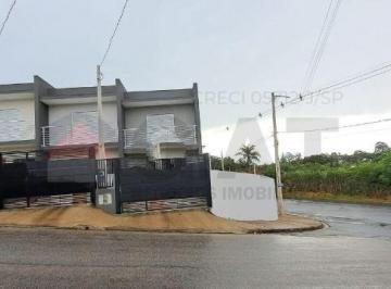 Foto · Casa para locação em Votorantim-SP, bairro Fornazari: 2 quartos, 1 sala, 1 banheiro, 1 vaga de garag