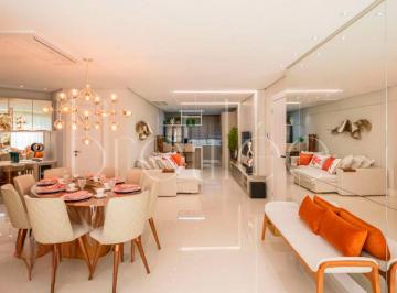 Apartamento de 3 quartos, Balneário Camboriú · APARTAMENTO MOBILIADO NO MAGNIFIQUE TOWER FG EM BALNEÁRIO CAMBORIÚ-SC PARA LOCAÇÃO ANUAL
