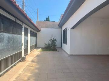 Comercial de 5 quartos, Sorocaba · Casa comercial a venda ou locação com 5 dormitórios e piscina na Vila Trujillo, Sorocaba/SP