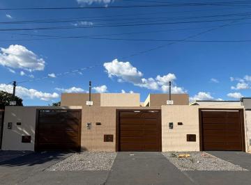 Casa · 59m² · 2 Quartos · 1 Vaga · Casa 2 Quartos para Venda no Setor Rosa Morena - Trindade