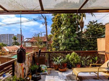 37eb0e97-07e8-4794-b1f7-9513be87e207 · Casa para venda em Vila Pirajussara com 3 quartos, sendo 1 suíte, 300m²