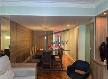 Casa · 184m² · 5 Quartos · 3 Vagas · Sobrado em Tatuapé