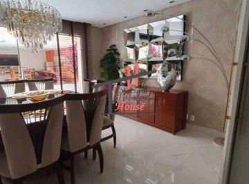 Casa · 420m² · 4 Quartos · 5 Vagas · Sobrado em Vila Carrão