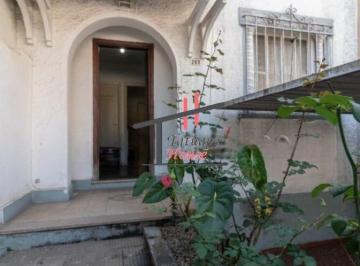 Casa · 120m² · 3 Quartos · 1 Vaga · Sobrado em Liberdade