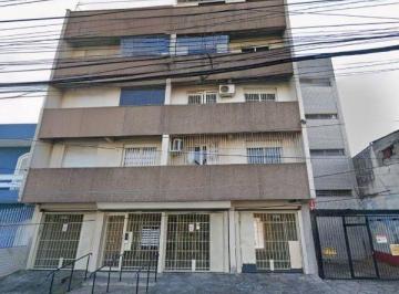 Apartamento · 43m² · 1 Quarto · 1 Vaga · Apartamento na Cidade Baixa de 1 dormitório mobiliado e com vaga DESOCUPADO