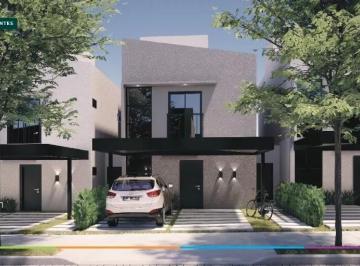 Casa · 135m² · 3 Quartos · 2 Vagas · Casa em Condomínio Fechado na Guarita
