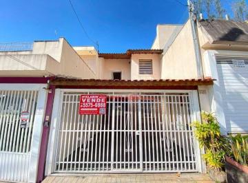 Casa · 170m² · 3 Quartos · 2 Vagas · Sobrado de 3 Quartos sendo 1 Suíte com Closet e 2 Vagas com 170m² de Área Constr
