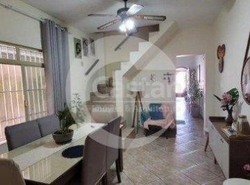 Casa · 140m² · 4 Quartos · 1 Vaga · Sobrado em Vila Matilde