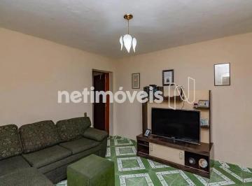 Sala · Casa de 3 quartos à venda no Palmeiras!