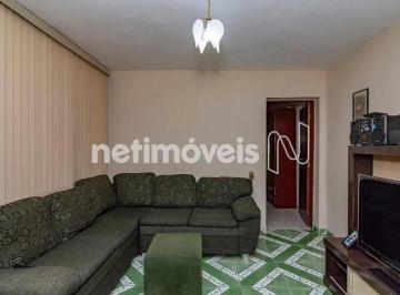 Sala · Casa de 3 quartos à venda no Palmeiras!