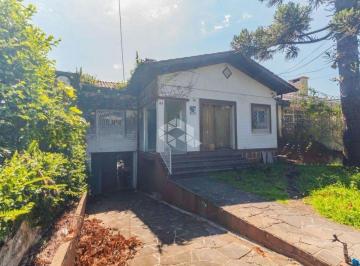 Photo 1 · Casa em localização privilegiada com potencial comercial e residencial