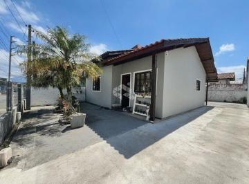 Photo 1 · Casa 2 Quartos à Venda em Madri, Palhoça - Pronta para Morar