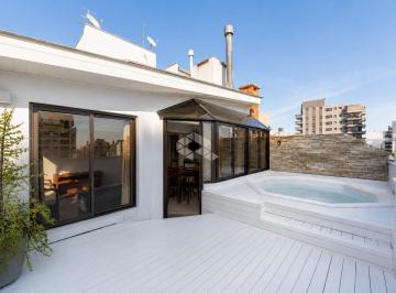 Apartamento · 127m² · 2 Quartos · 1 Vaga · Cobertura duplex semimobiliada com piscina privativa no coração do Mont?Serrat.