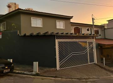 Comercial · 150m² · 2 Vagas · Casa comercial na Rua Lucinda Ferreira, 287 • 150 m²