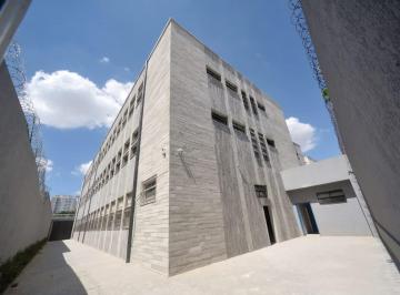 Comercial · 4000m² · 20 Vagas · Prédio comercial na Avenida Santa Marina, 1251 • 4000 m²