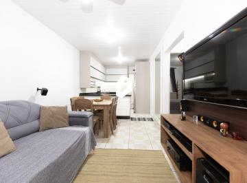 Casa · 90m² · 2 Quartos · 2 Vagas · Casa térrea com suíte, móveis planejados e espaço gourmet à venda em Pinhais