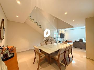 Casa · 224m² · 3 Quartos · 4 Vagas · Casa de condomínio com 224m², 3 quartos sendo 1 suíte à venda no bairro Pinheiri